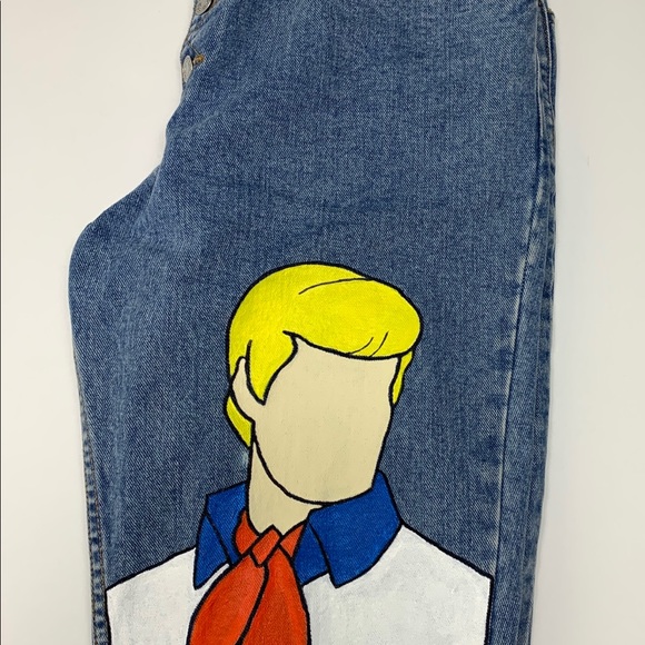 Fred Jones “ Scooby doo” Hand painted Custom Jeans - Picture 3 of 3